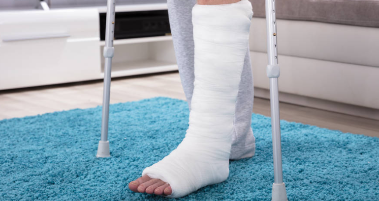 物件脱落、坠落致人损害责任纠纷