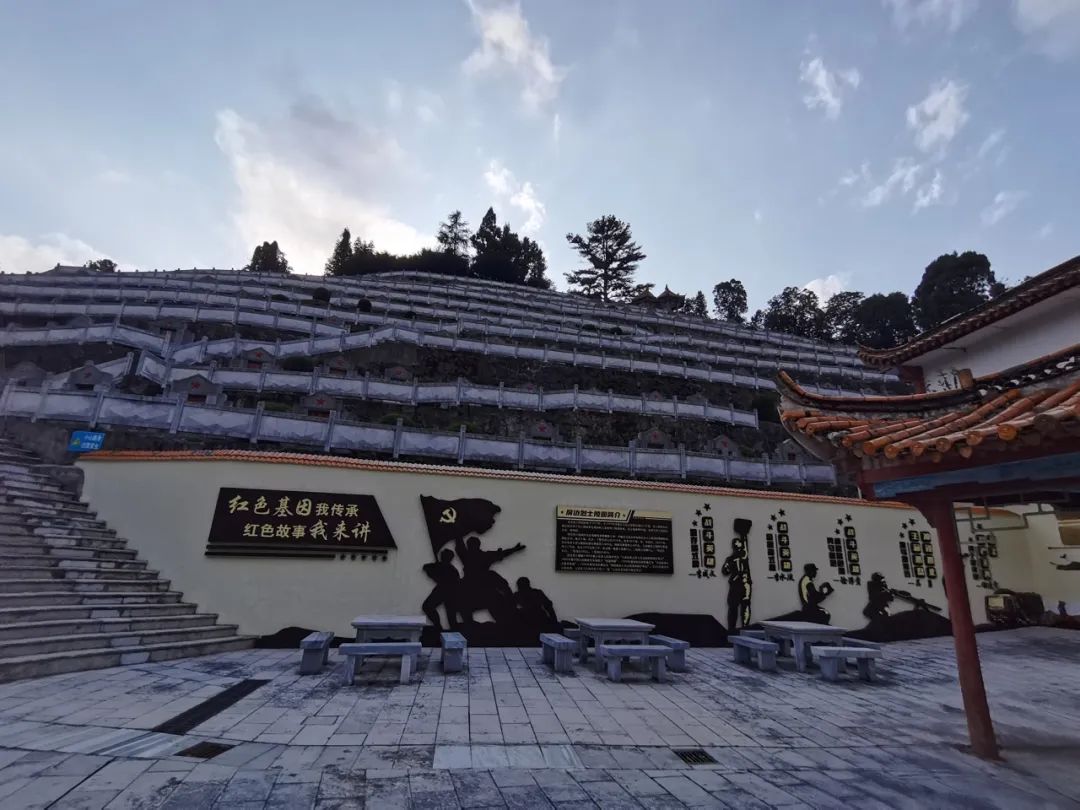 律所党建|我所党支部赴红河开展“探寻红色足迹,传承红色基因”爱国主题教育活动